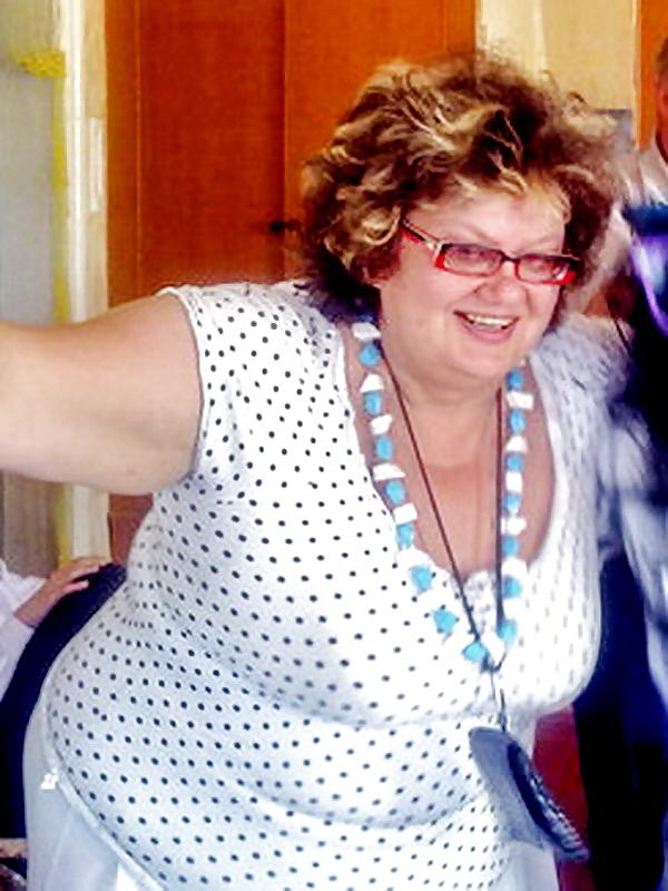 25P Russian Sexy Busty Granny! Amateur!