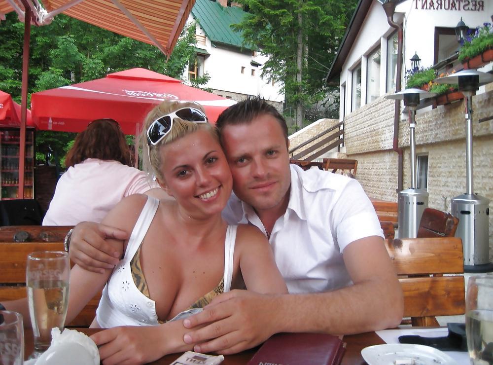 25P Sexy Busty Amateur 