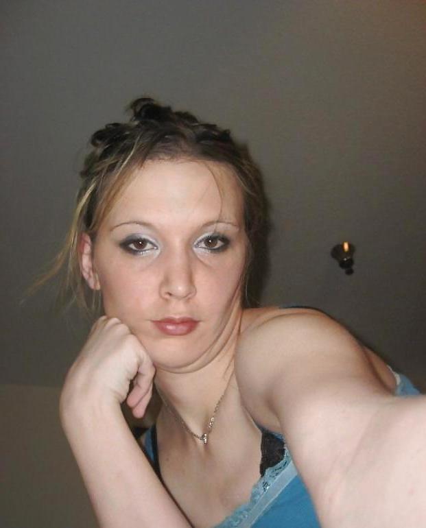 25P Amateur Blonde blowing and fucking