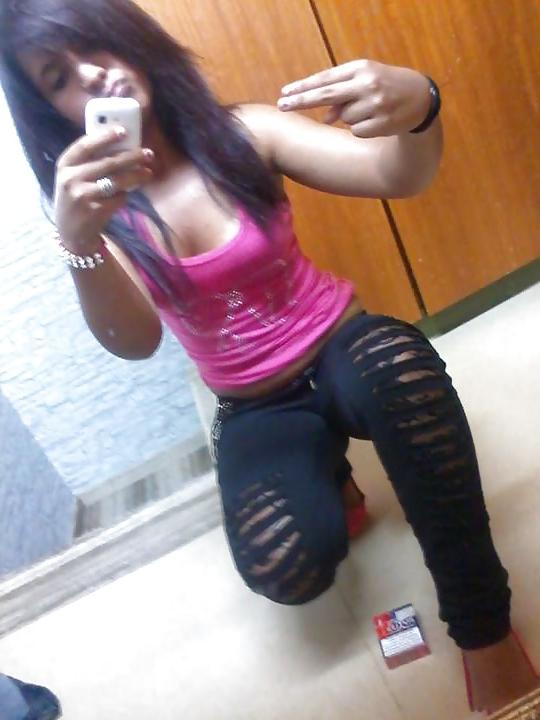 21P Salope beurette facebook amateur feet