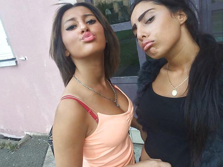 21P Salope beurette facebook amateur feet