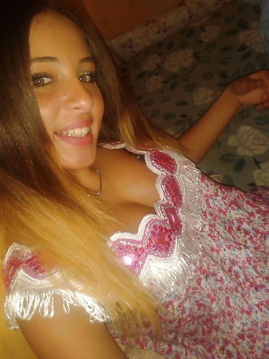 21P Salope beurette facebook amateur feet