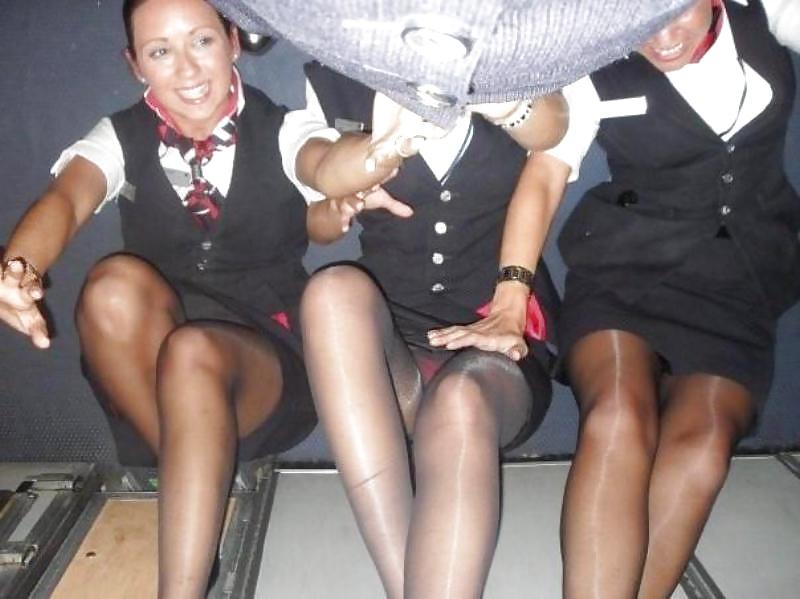 25P Amateur ladies in pantyhose-stop looking up my skirt! 5
