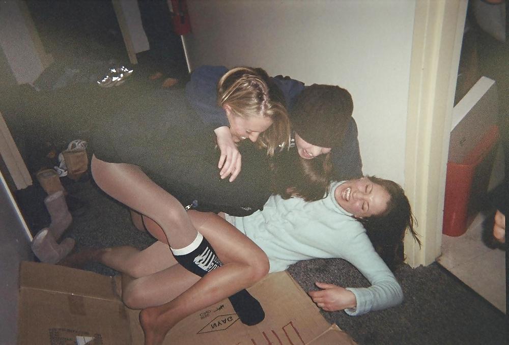 25P Amateur ladies in pantyhose-stop looking up my skirt! 5