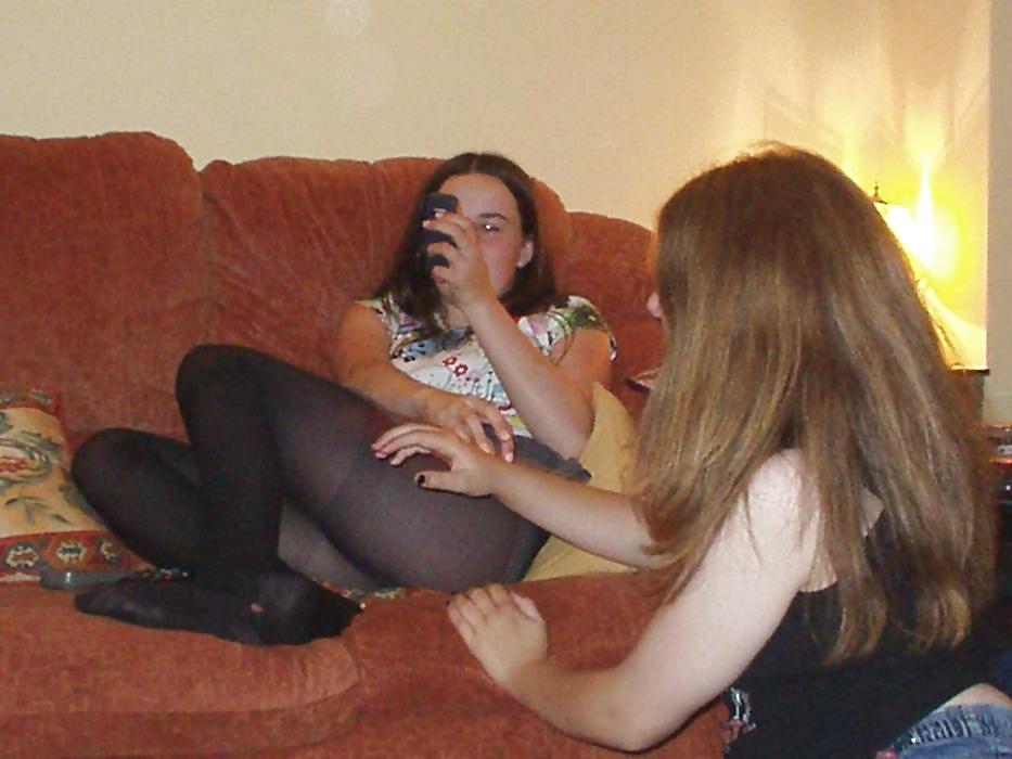 25P Amateur ladies in pantyhose-stop looking up my skirt! 5