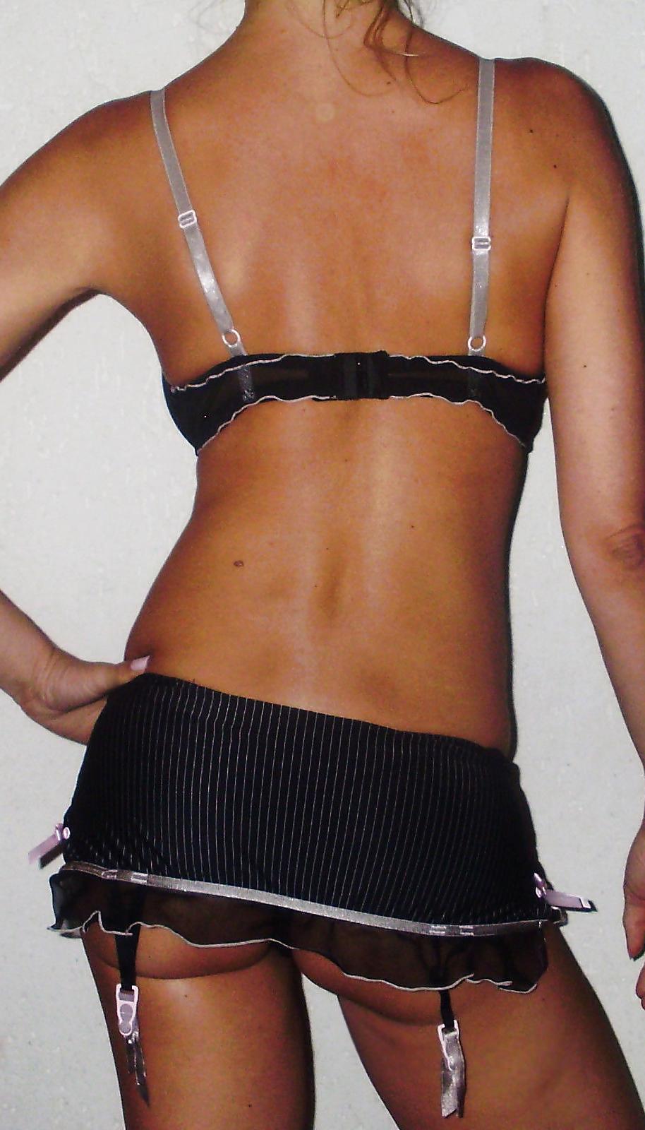 25P Hot & Sexy German Amateur ebay Girls part 9