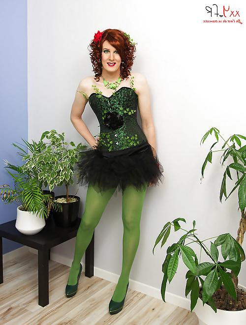 25P Convincing amateur hot crossdressers so stunning