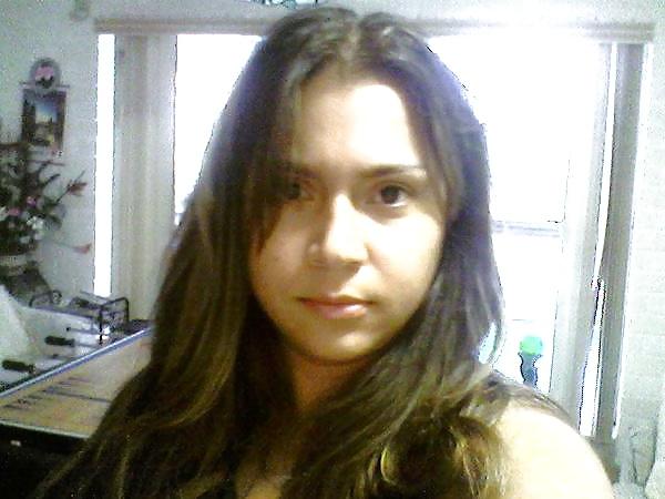 23P Young Girl Amateur 7 - Naked Selfies