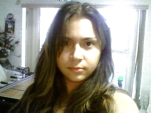 23P Young Girl Amateur 7 - Naked Selfies