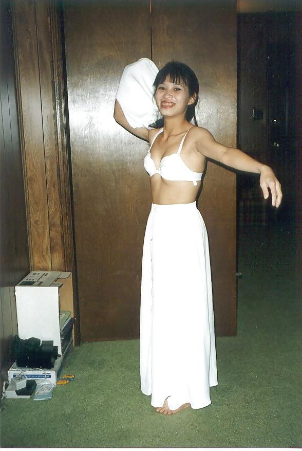 20P Amateur Asian Wife