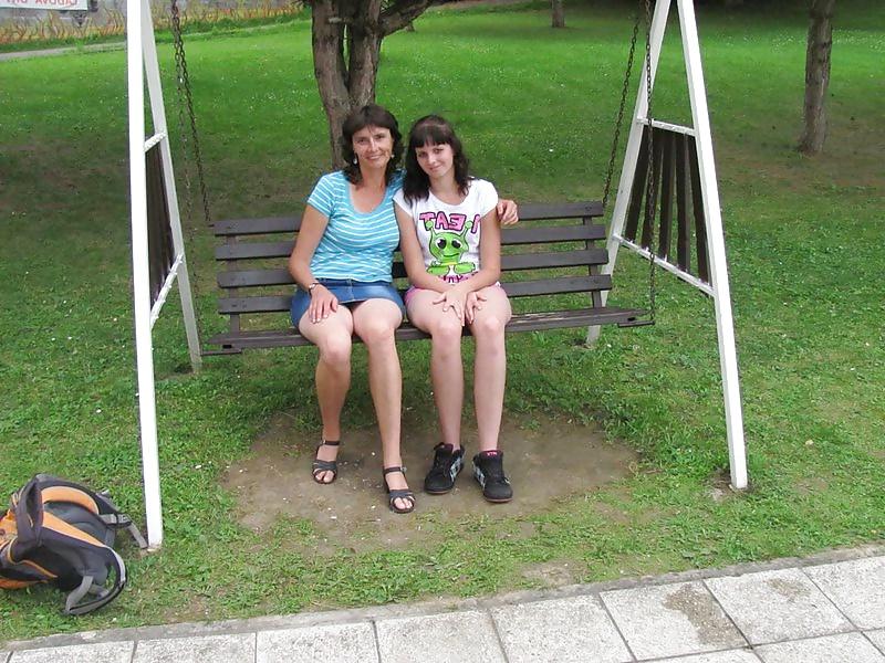 11P Mature Moms! Amateur mixed!