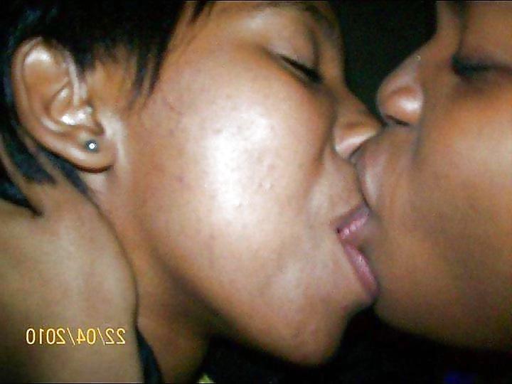 25P AMATEUR LESBIAN COLLECTION 04