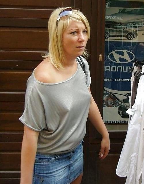 25P Braless pookies amateur
