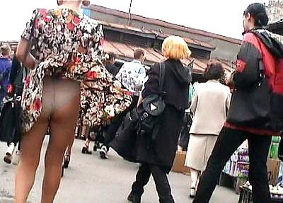 25P Amateur ladies in pantyhose-are you looking up my skirt? 4