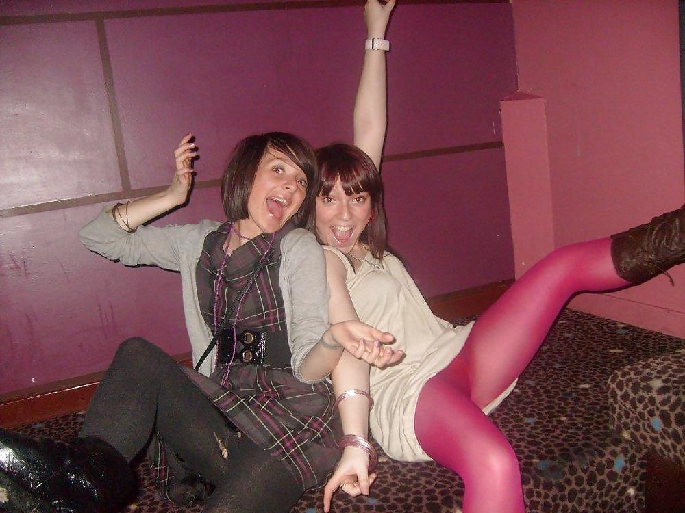 25P Amateur ladies in pantyhose-are you looking up my skirt? 4