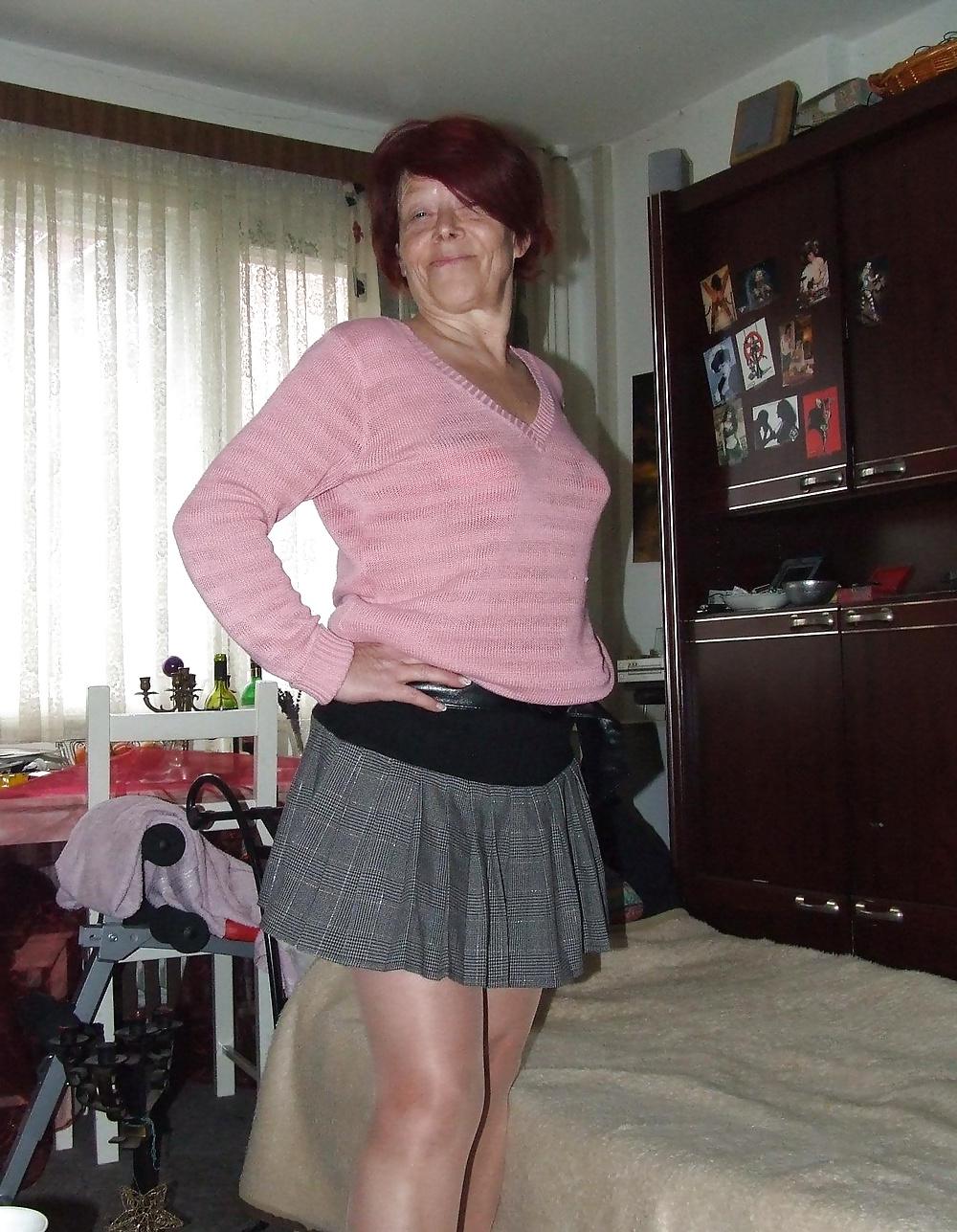 7P Hot RedHead Mature Amateur