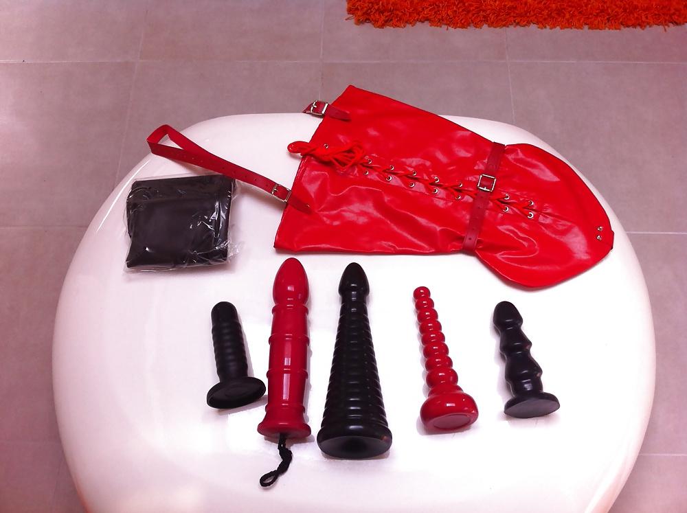 19P TOPBICHE full of anal toys, gaged, BDSM