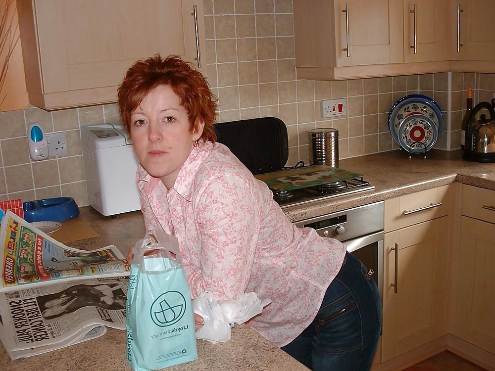 25P Helen Amateur Milf