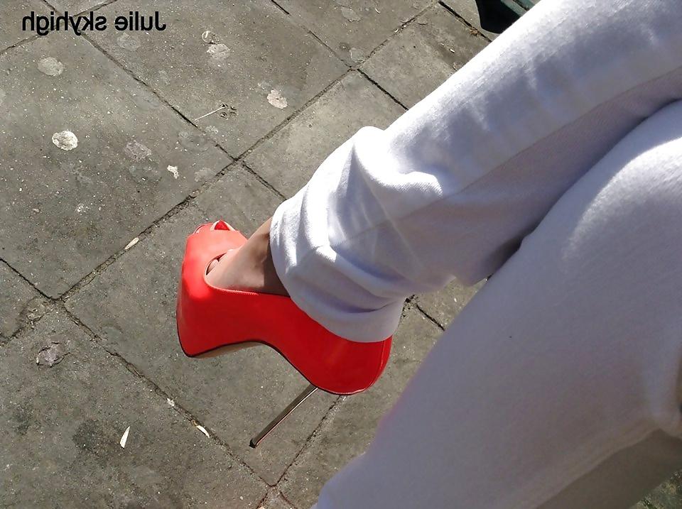 25P My sexy feet arch barefoot & designer high heels amateur