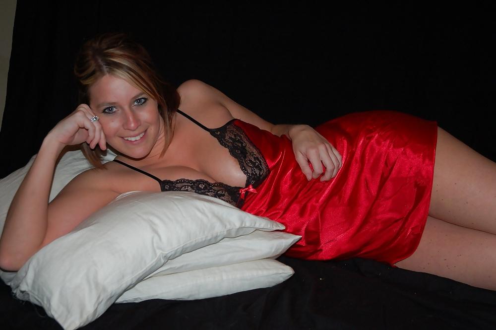 24P Amateur Wives & Girlfriends