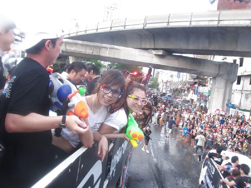 25P Amateur Self Shot Songkran Festival Thailand Funny Day
