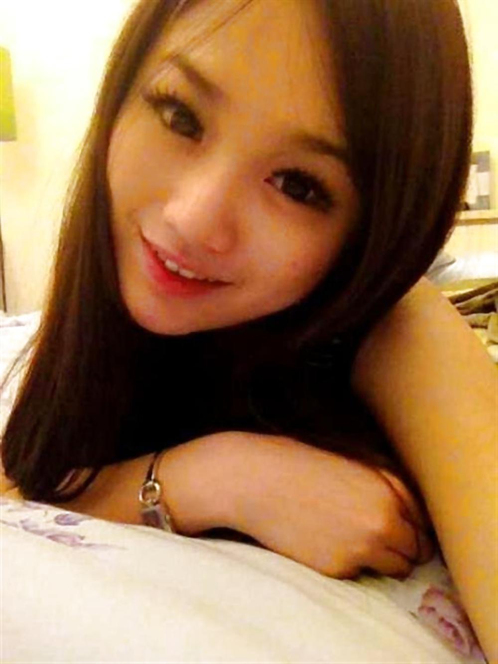 22P Amateur asian girl sex