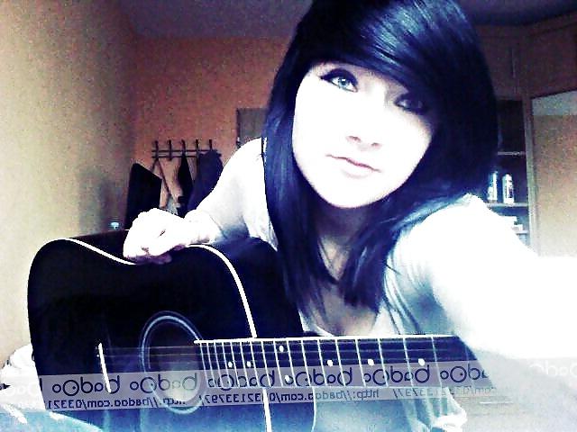 25P Cute german amateur teen badoo