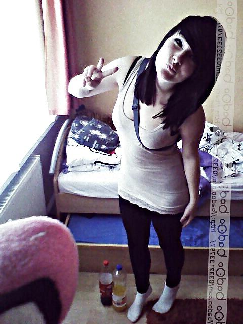 25P Cute german amateur teen badoo