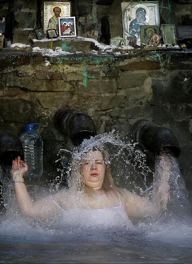 25P Russian Epiphany bathing! Amateur!