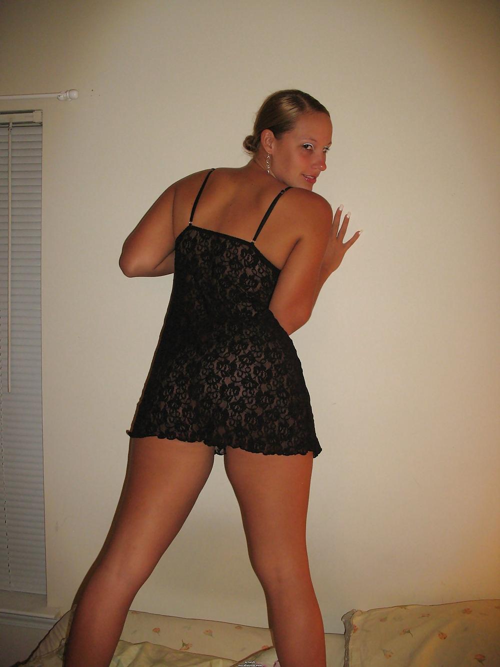 25P Jeune Amatrice Super Coquine