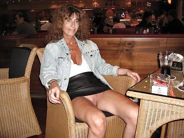 25P Only the best amateur mature ladies.3