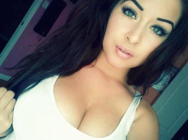 25P Sexiest Amateur Babes Collection