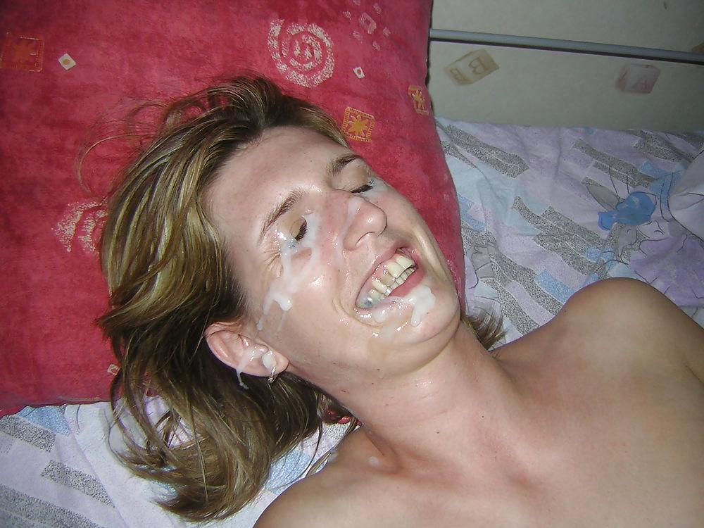 20P French maid amateur take facial