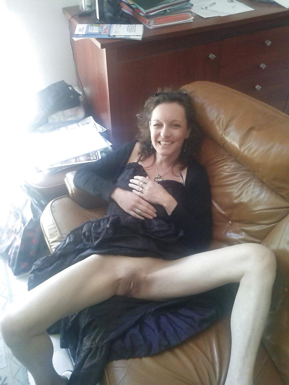 8P French milf amateur