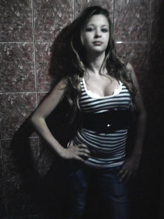 25P Bulgarian amateur girls tits pt.4