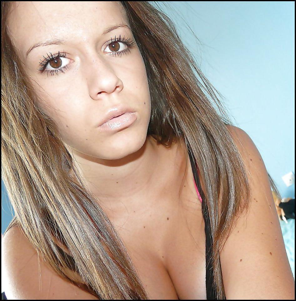 25P Bulgarian amateur girls tits pt.4