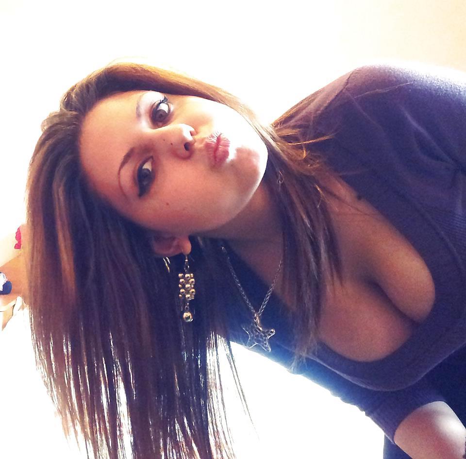 25P Bulgarian amateur girls tits pt.4