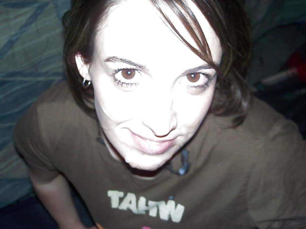 19P Amateur facials cum shots sperm