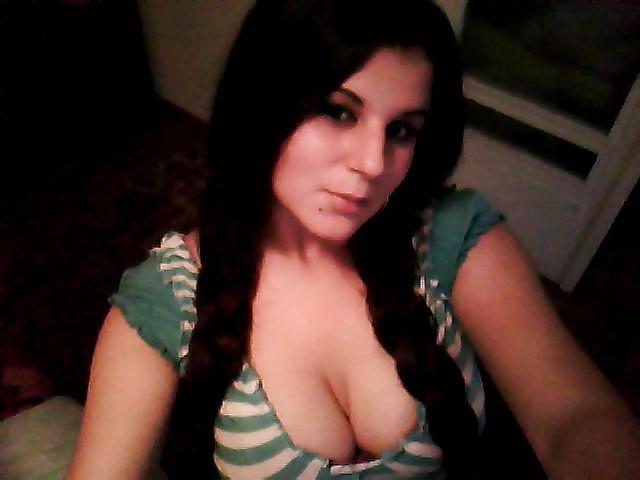 25P Bulgarian amateur girls tits pt.7
