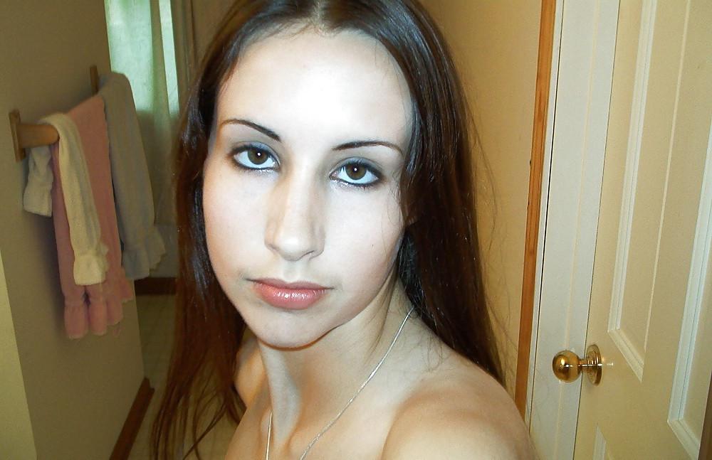 25P Amateur with hairy ass and pussy