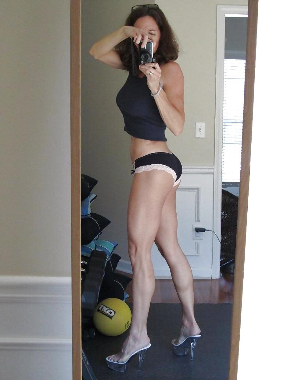 25P Amateur MILFs and Mature - vol 37!