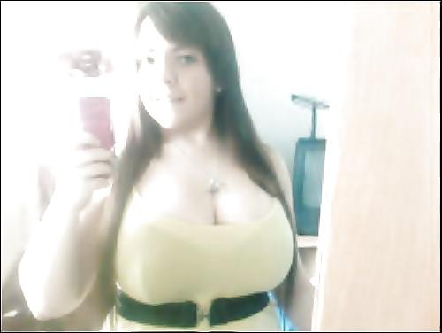 25P Huge Amateur Tits in Tight Tops