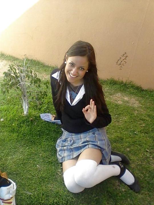 25P Teens amateur in pantyhose