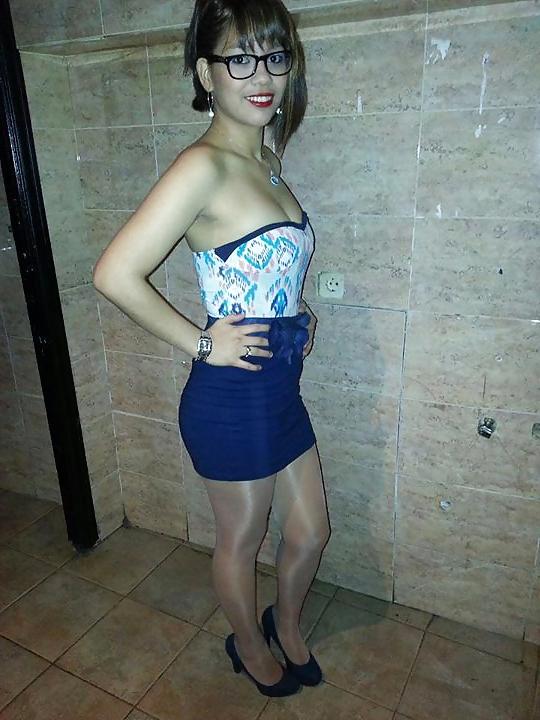 25P Teens amateur in pantyhose