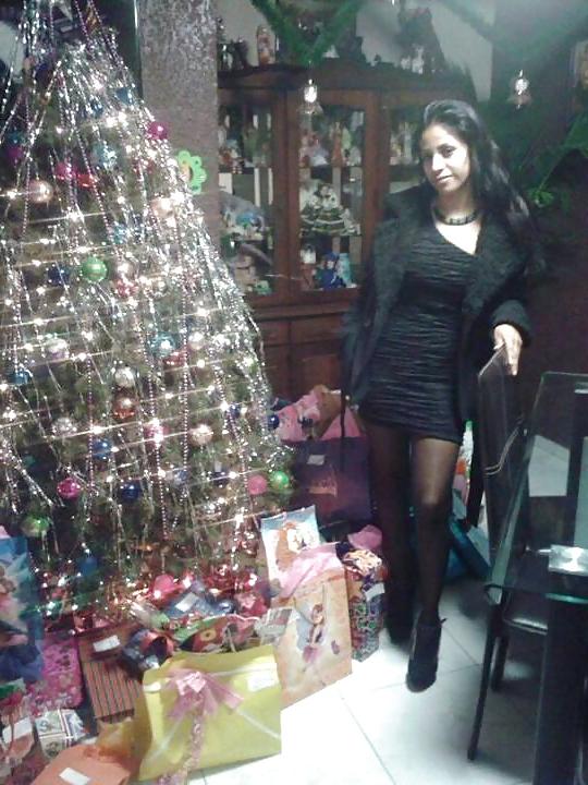25P Teens amateur in pantyhose