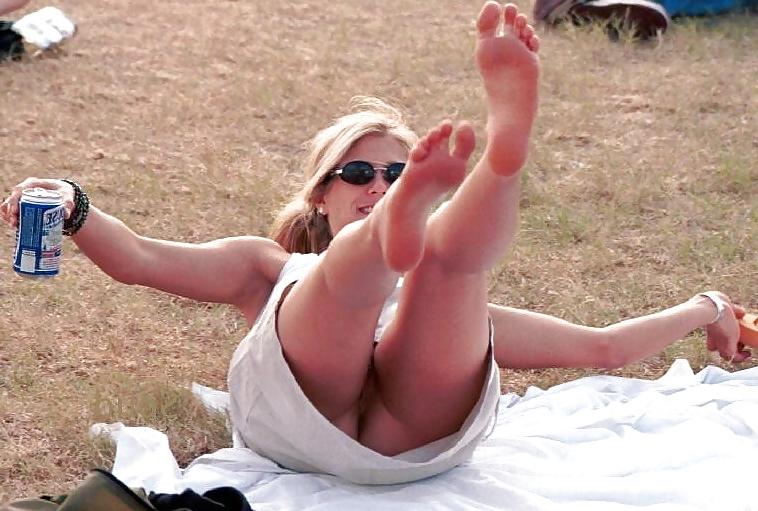 25P Amateur no panties
