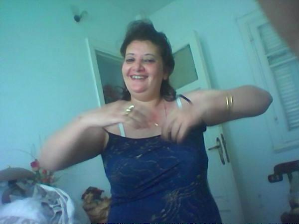 25P Arab amateur 