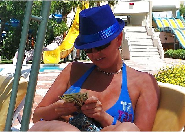 7P Amature russian mature slut