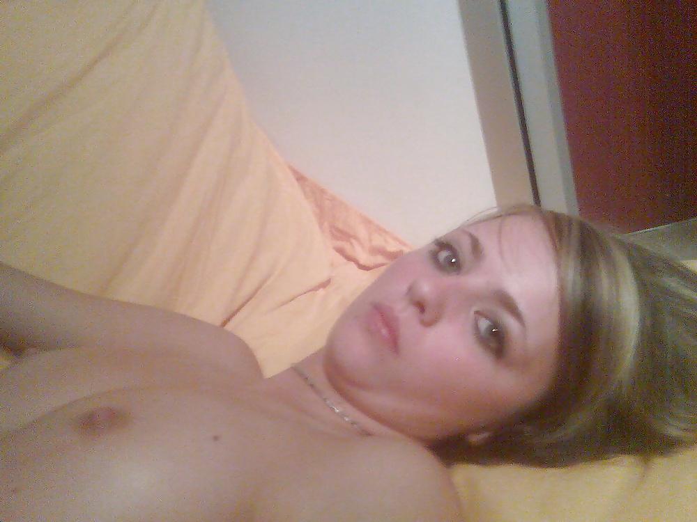 25P 036 AMATEUR TEENS Nude Pictures and Self Shot