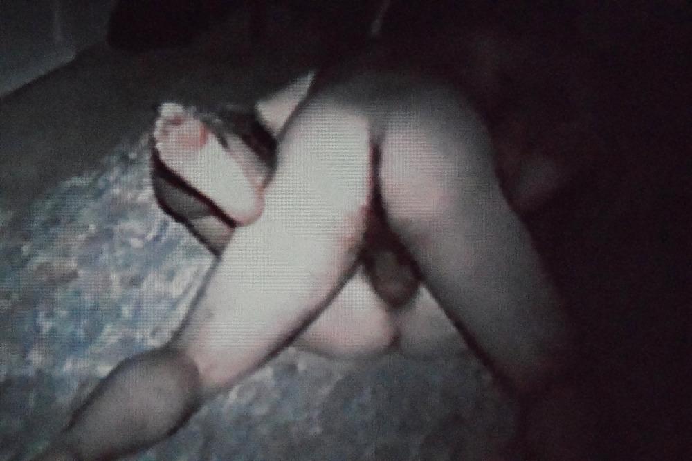 10P Anal-virgin-stills
